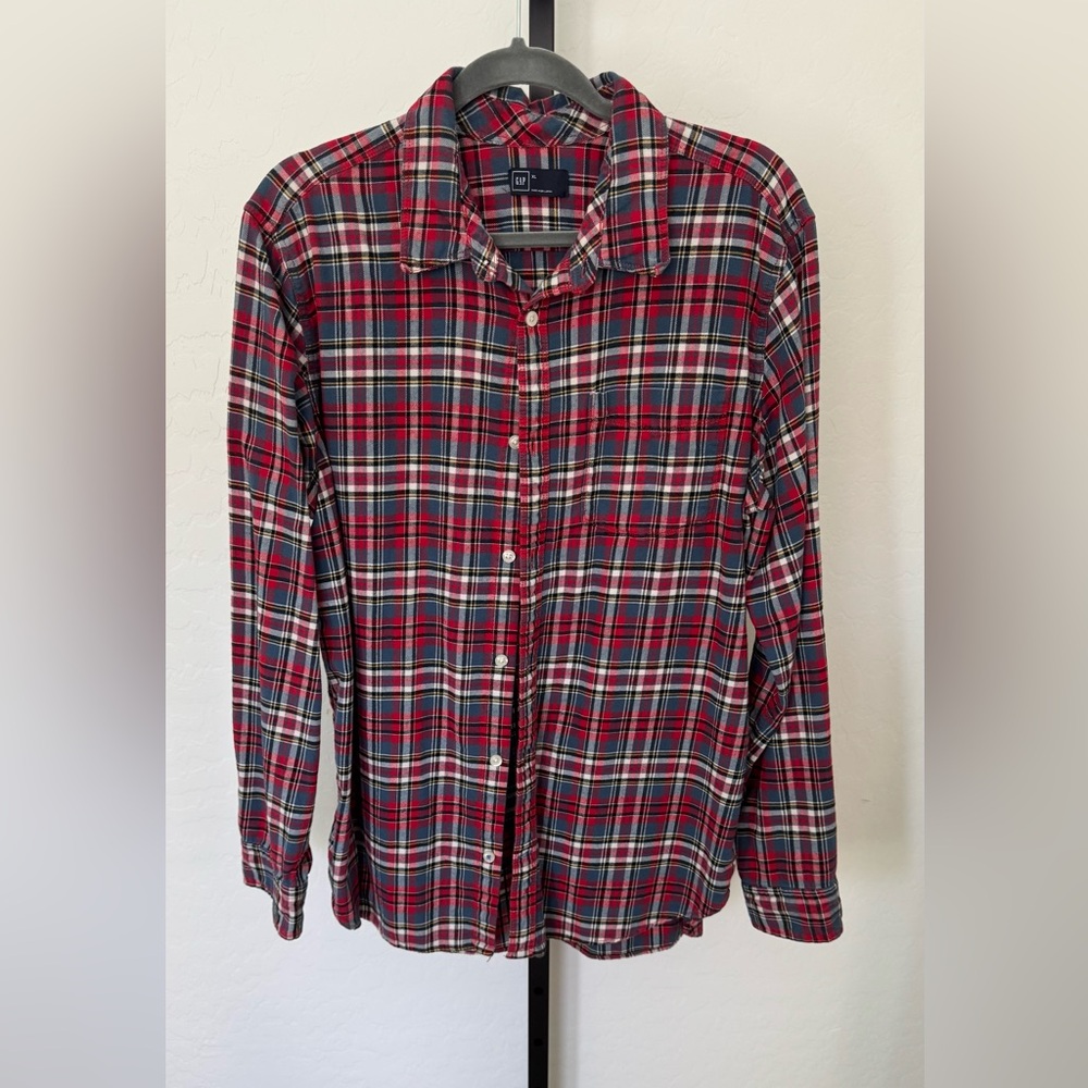 Gap Classic Red Plaid Men's Shirt